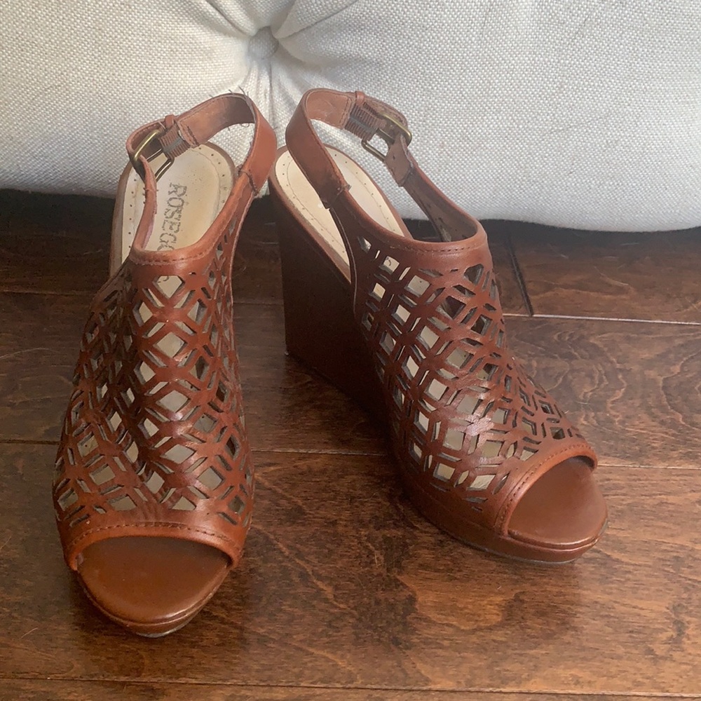 Rosegold Platform Wedge Sandals